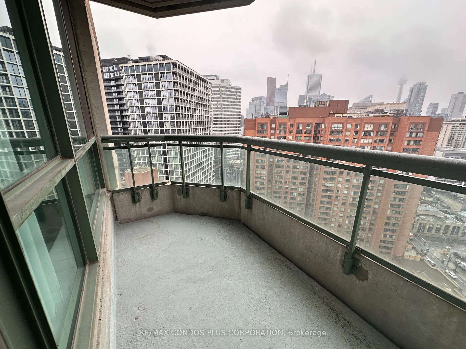 38 Elm St, #2611
