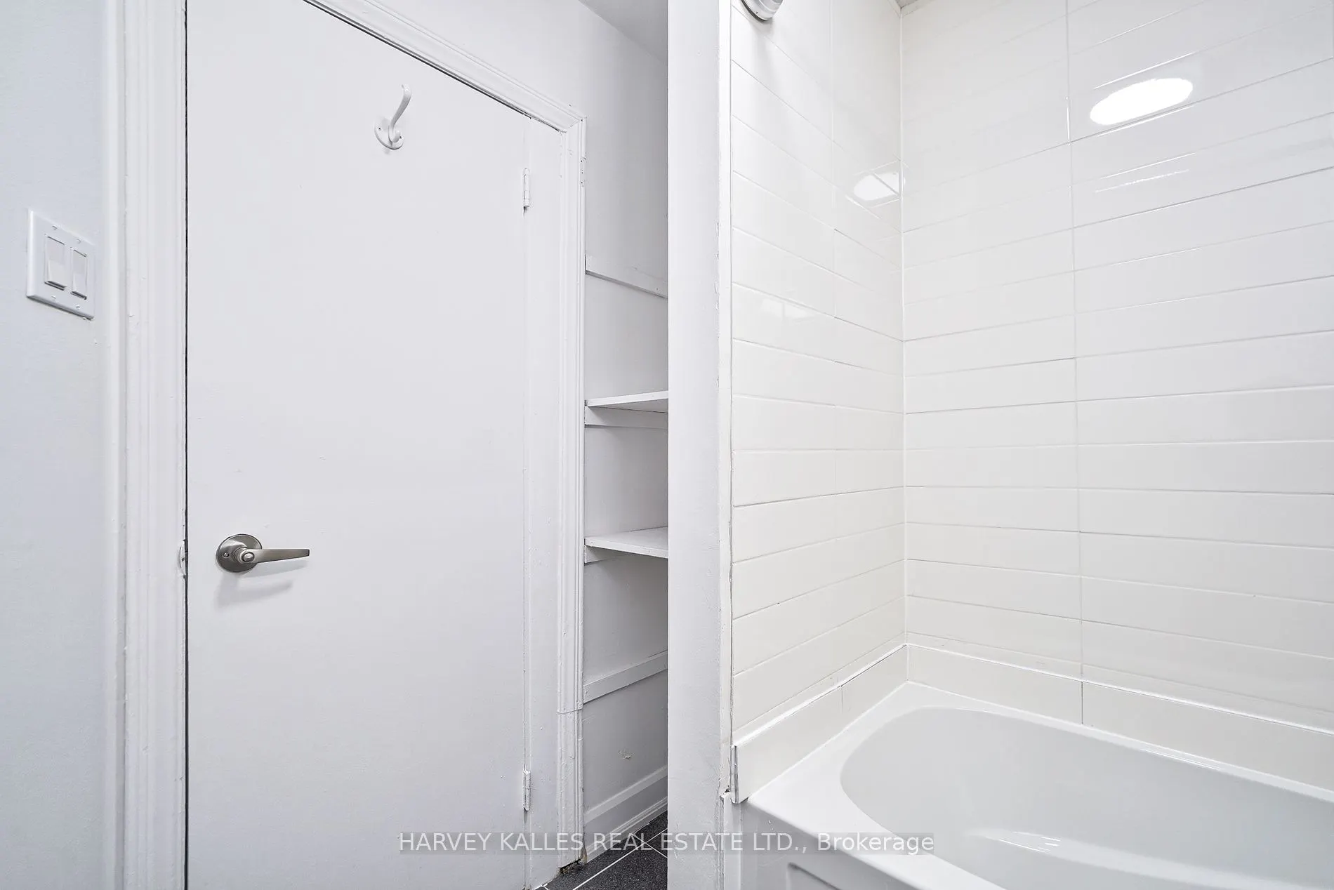 1046 Bathurst St, #Unit 4