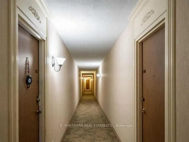 10 Sunrise Ave, #209
