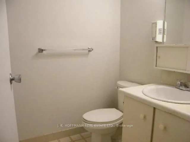 10 Sunrise Ave, #209