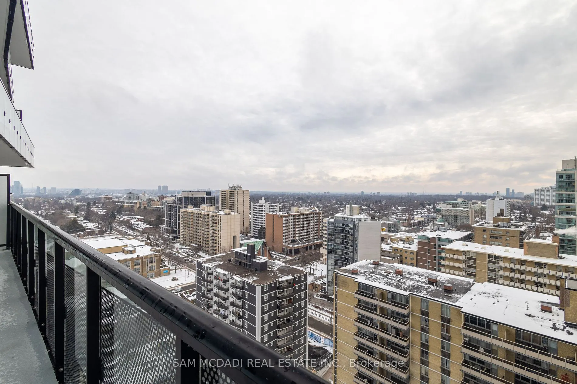 127 Broadway Ave, #1802
