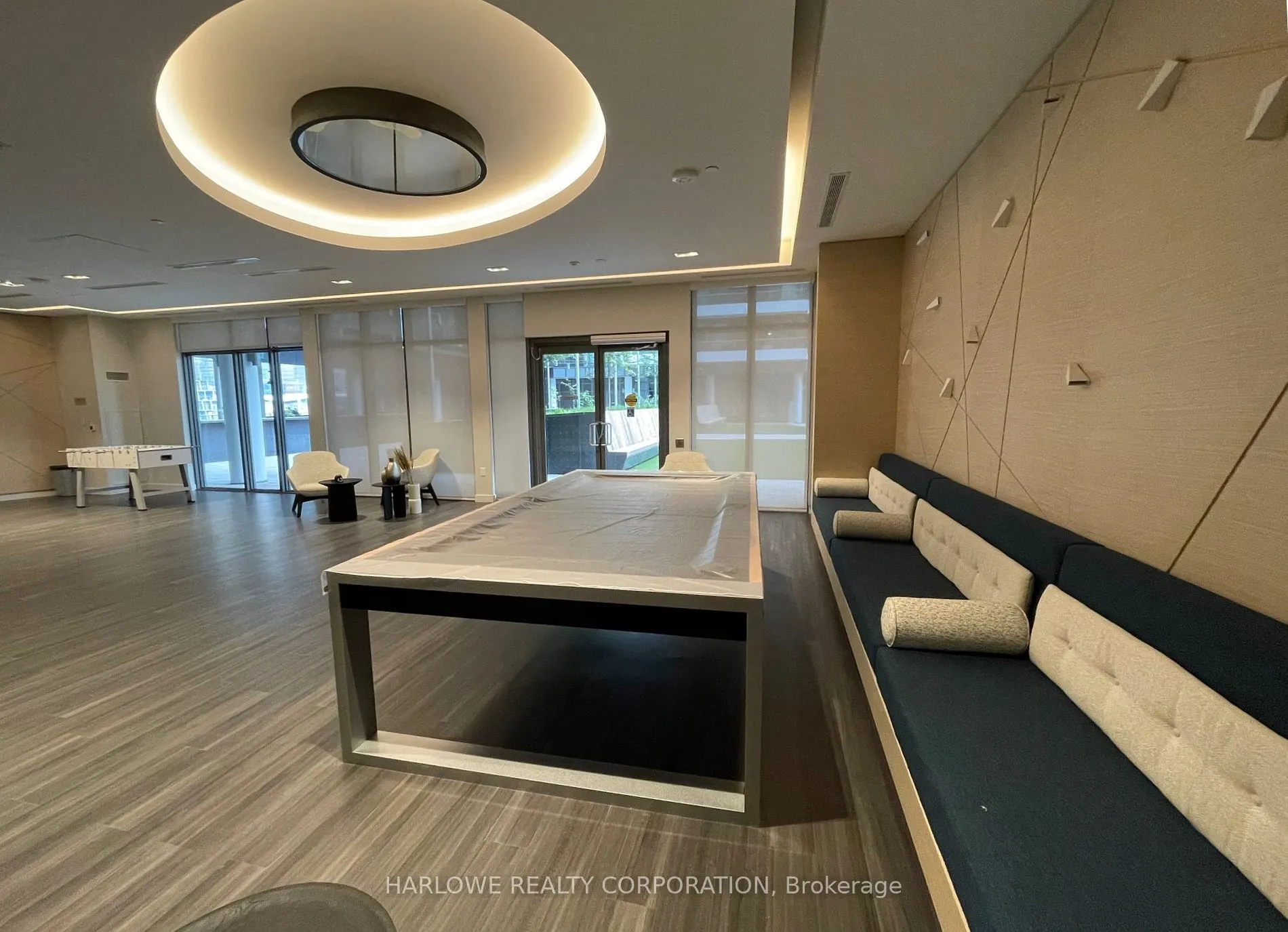 135 Lower Sherbourne St, #968 W
