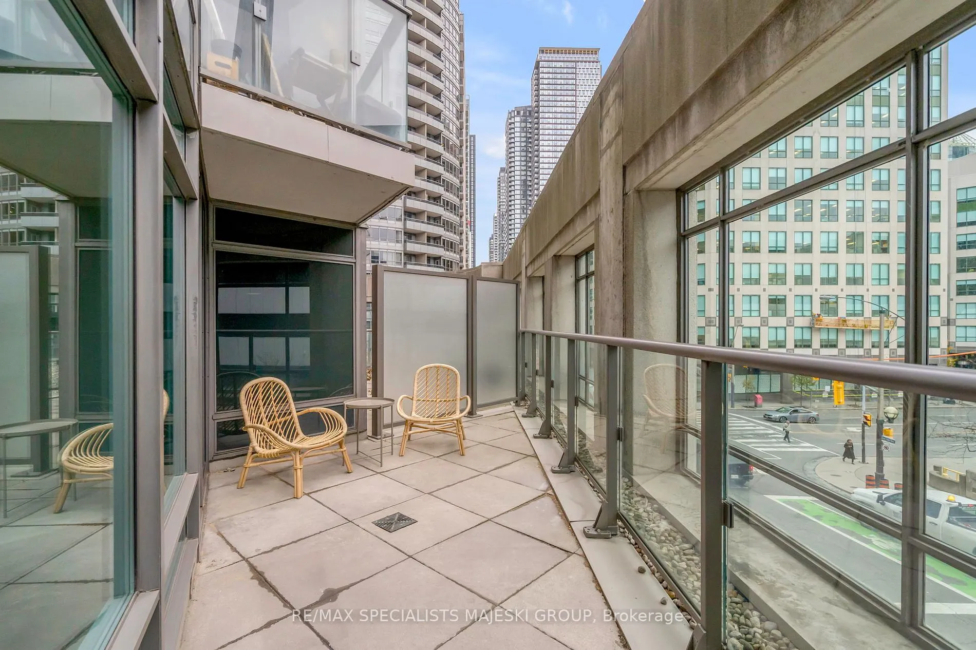 361 Front St W, #328