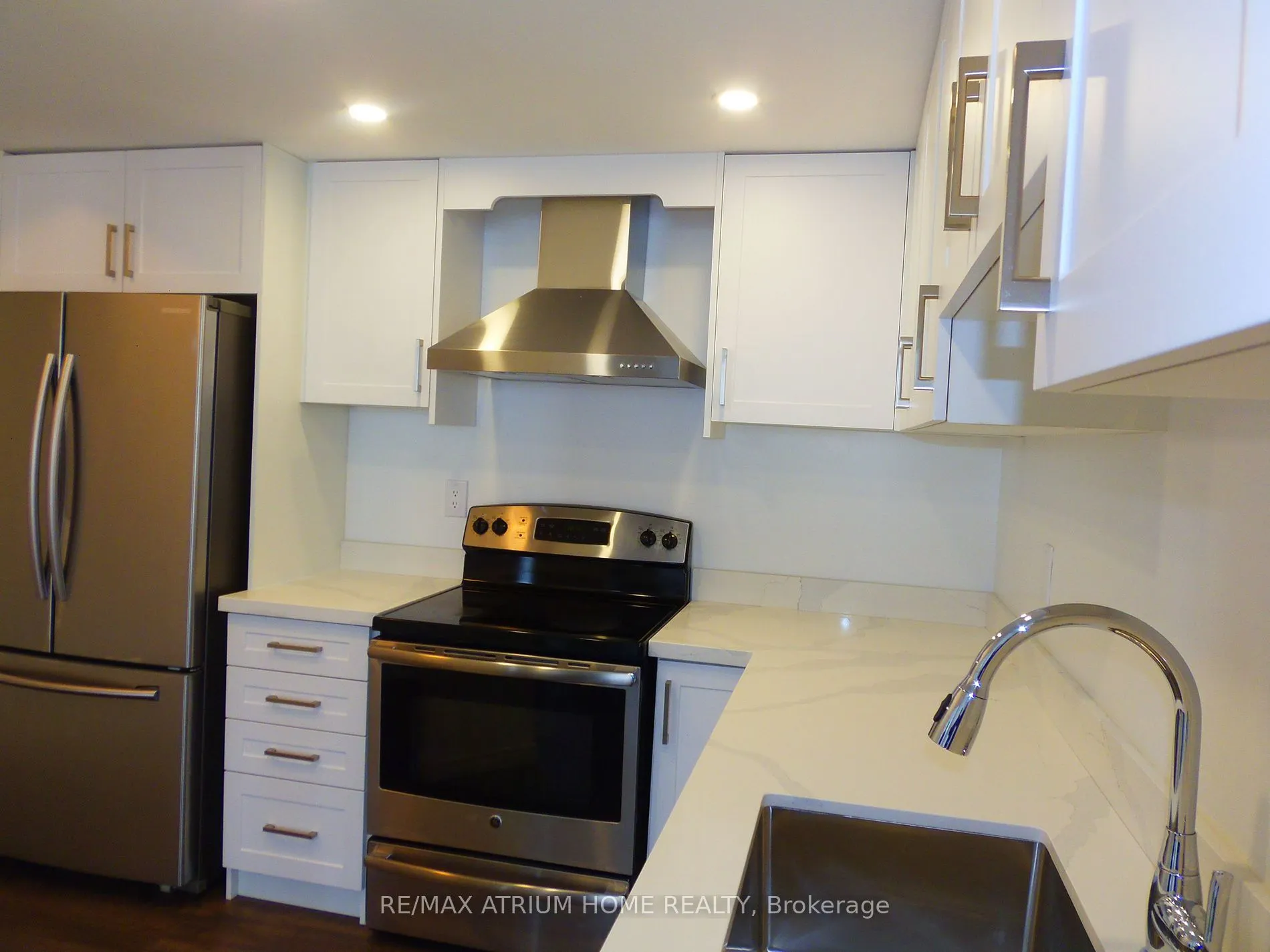 7 Concorde Place, #2901