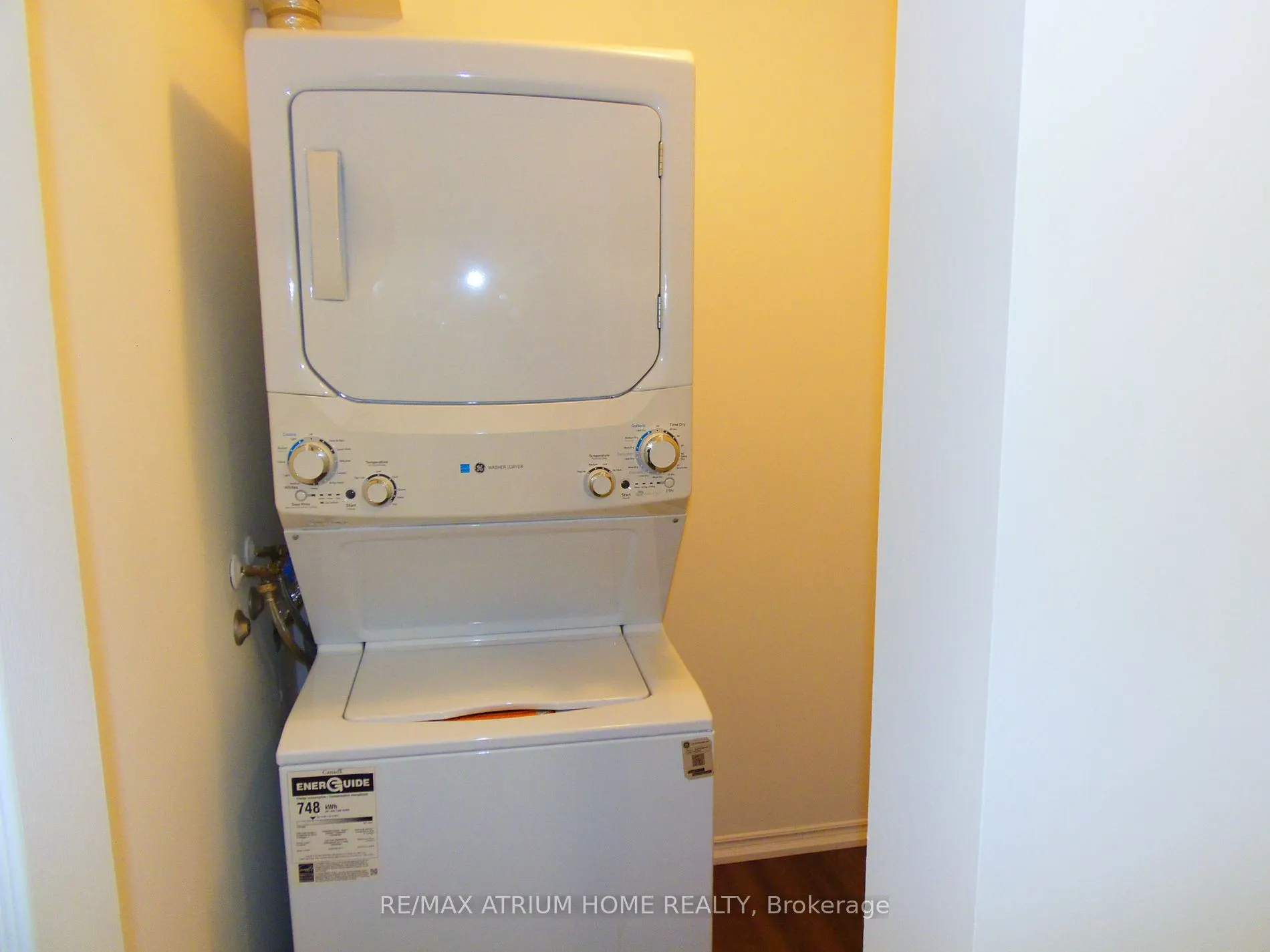 7 Concorde Place, #2901