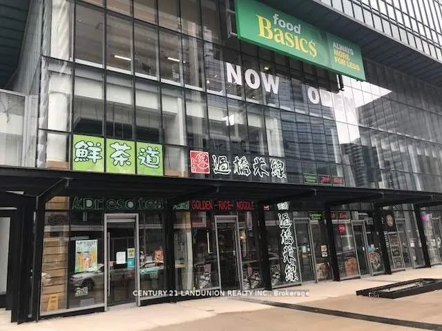 4750 Yonge Street, #110