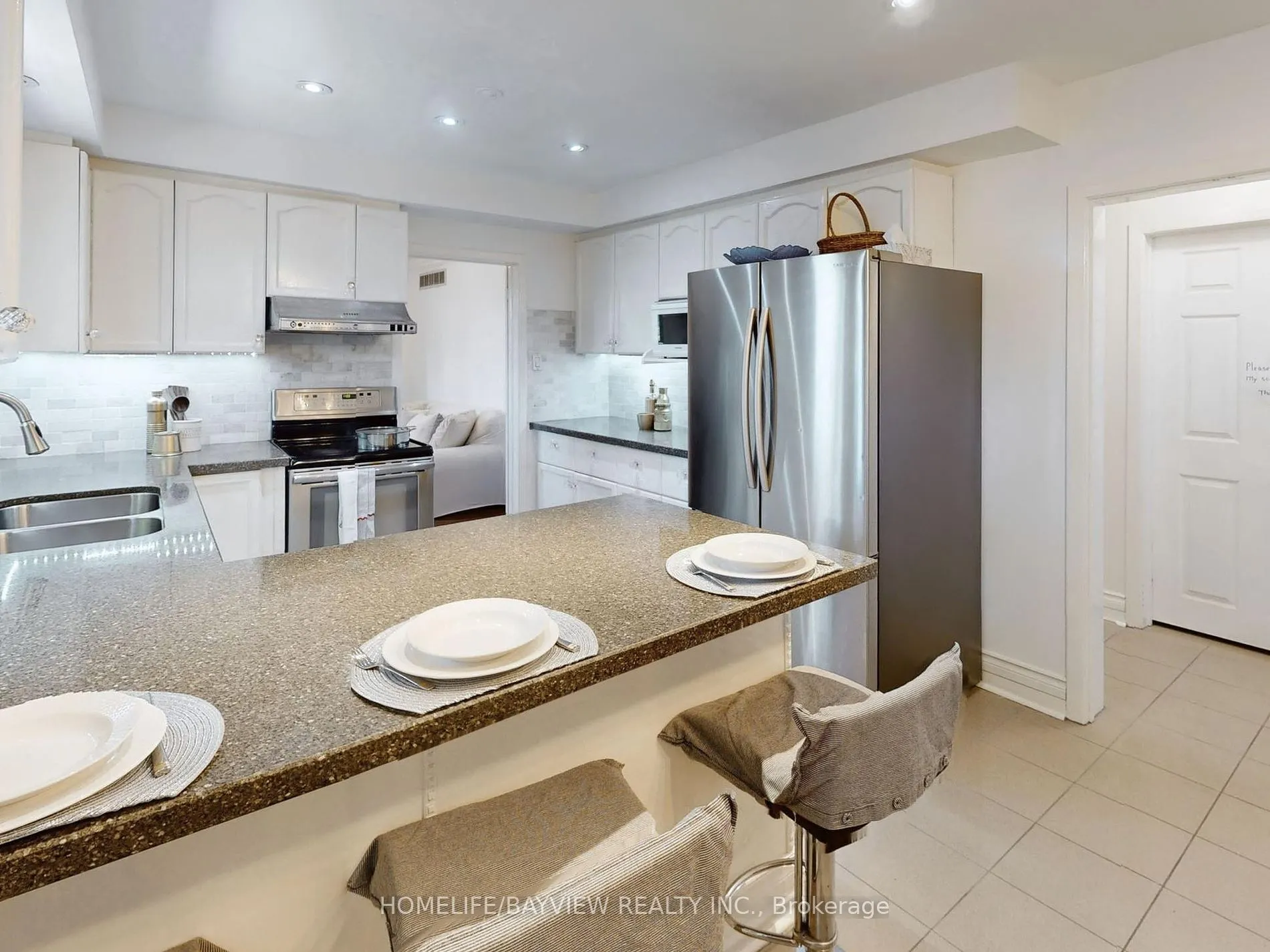 2 Fleming Dr