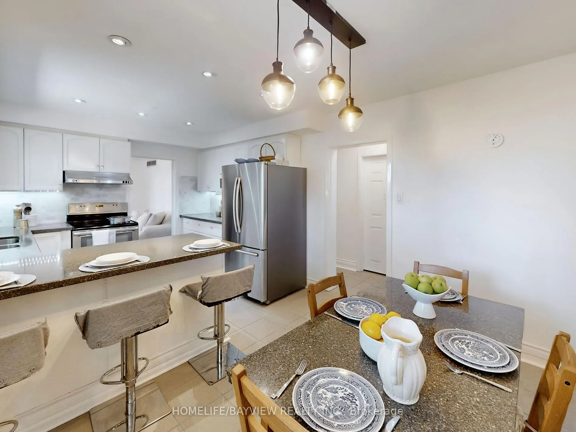 2 Fleming Dr