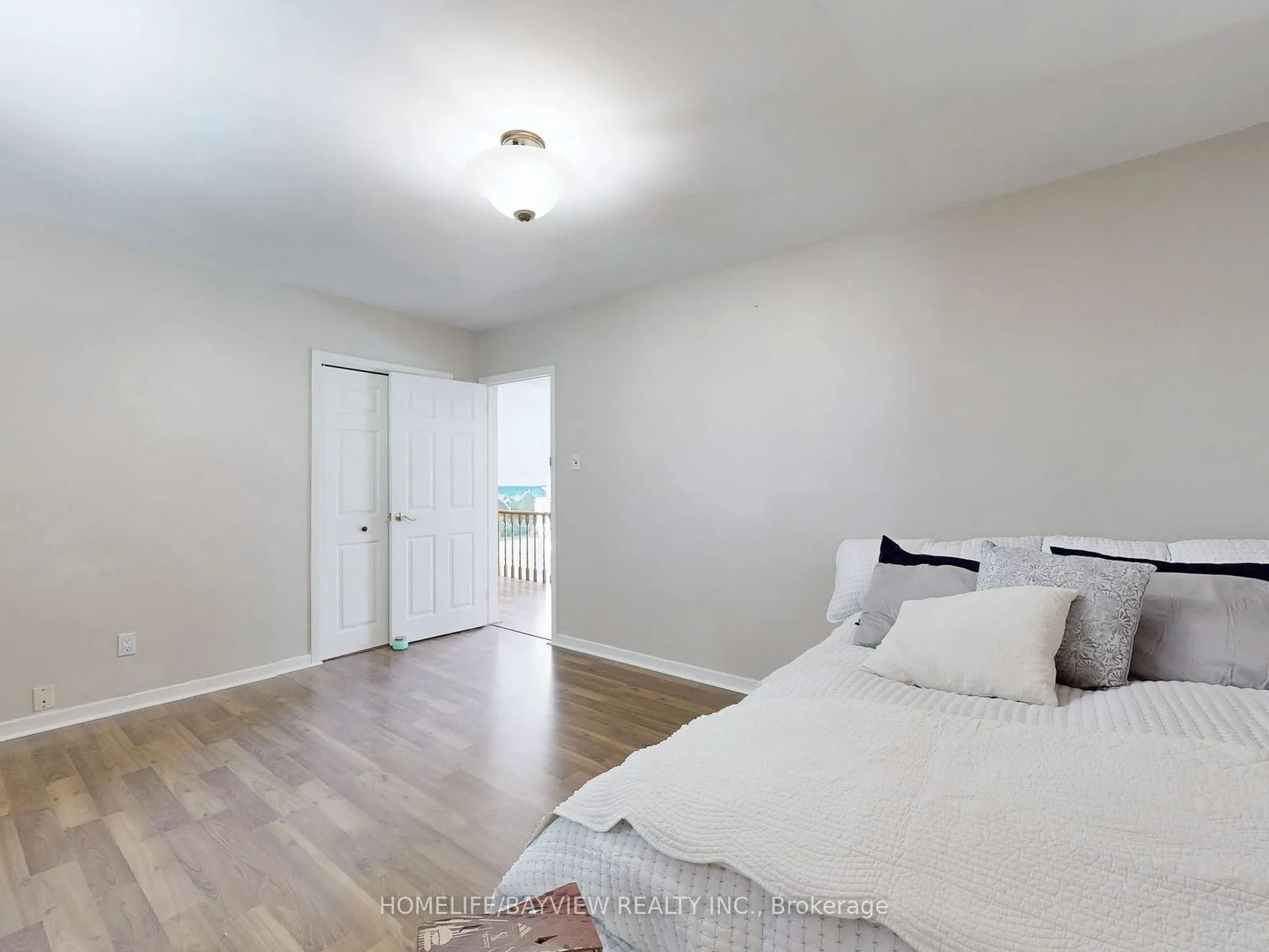 2 Fleming Dr