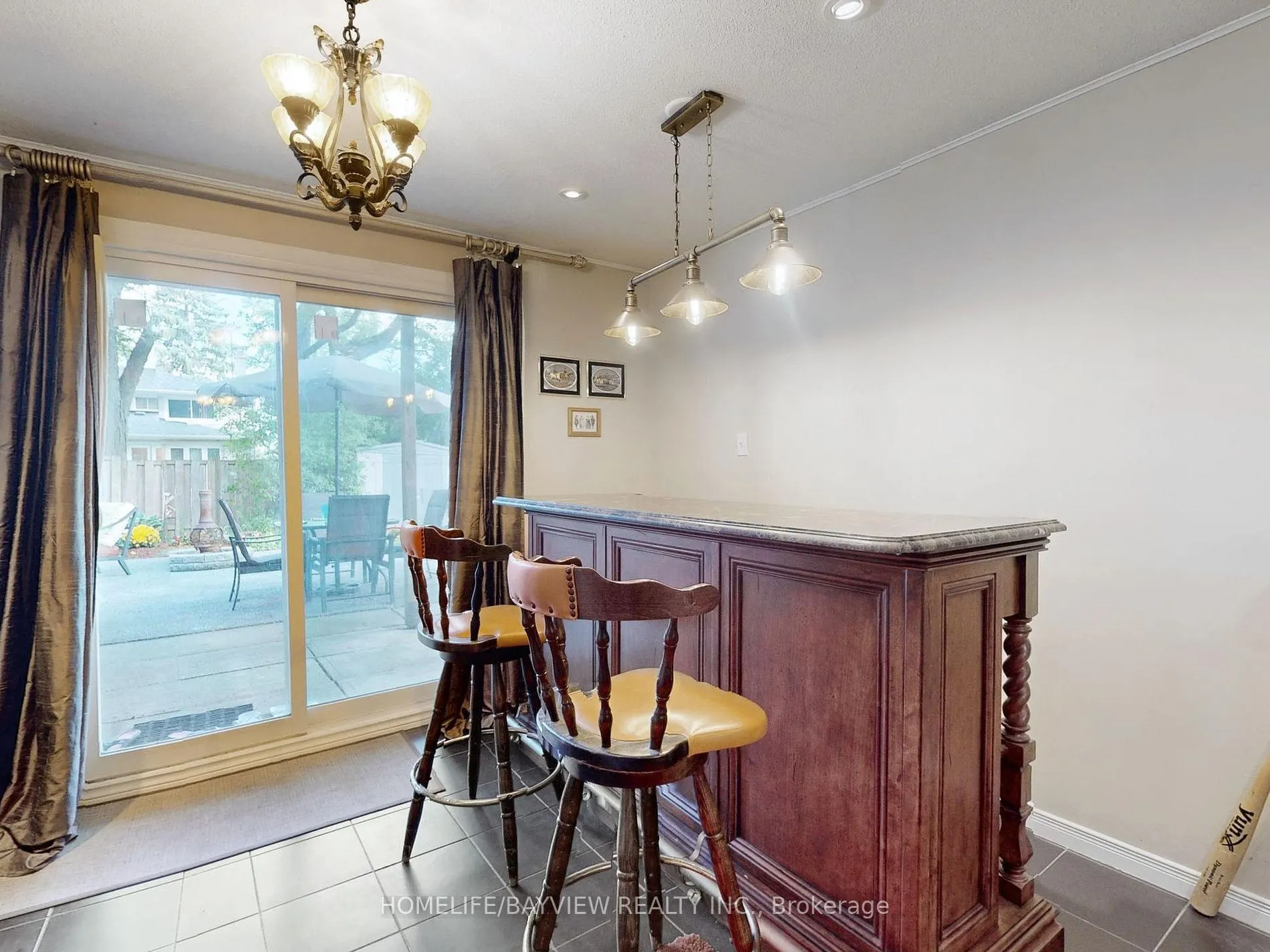 2 Fleming Dr
