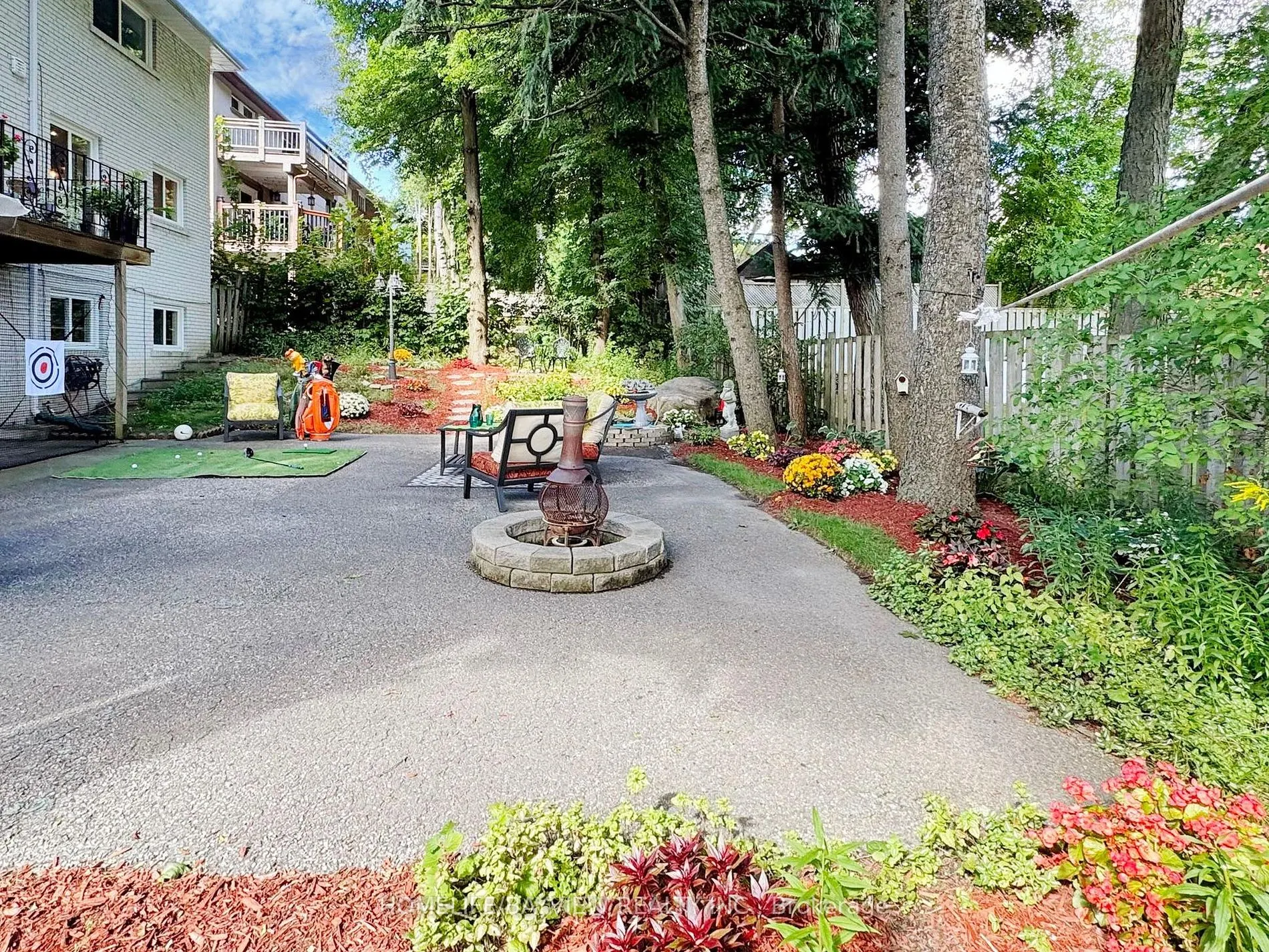 2 Fleming Dr