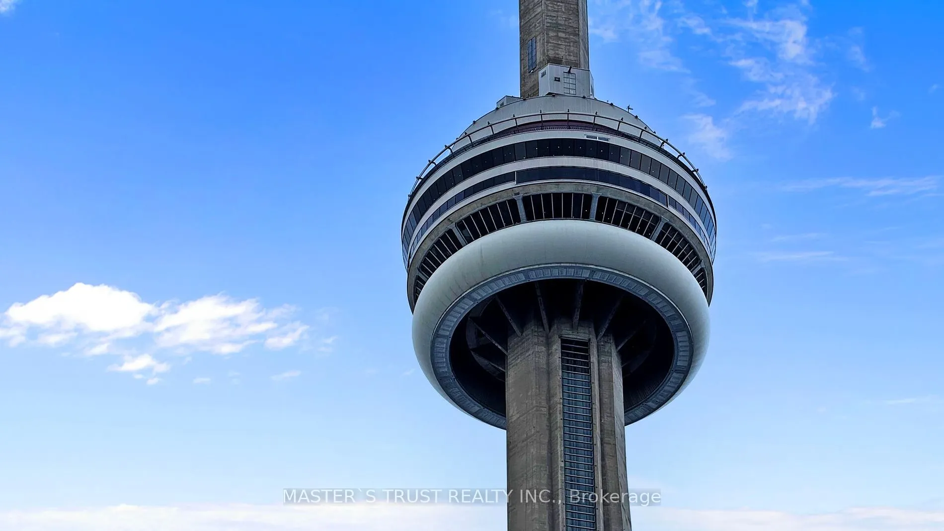 25 Lower Simcoe St, #809