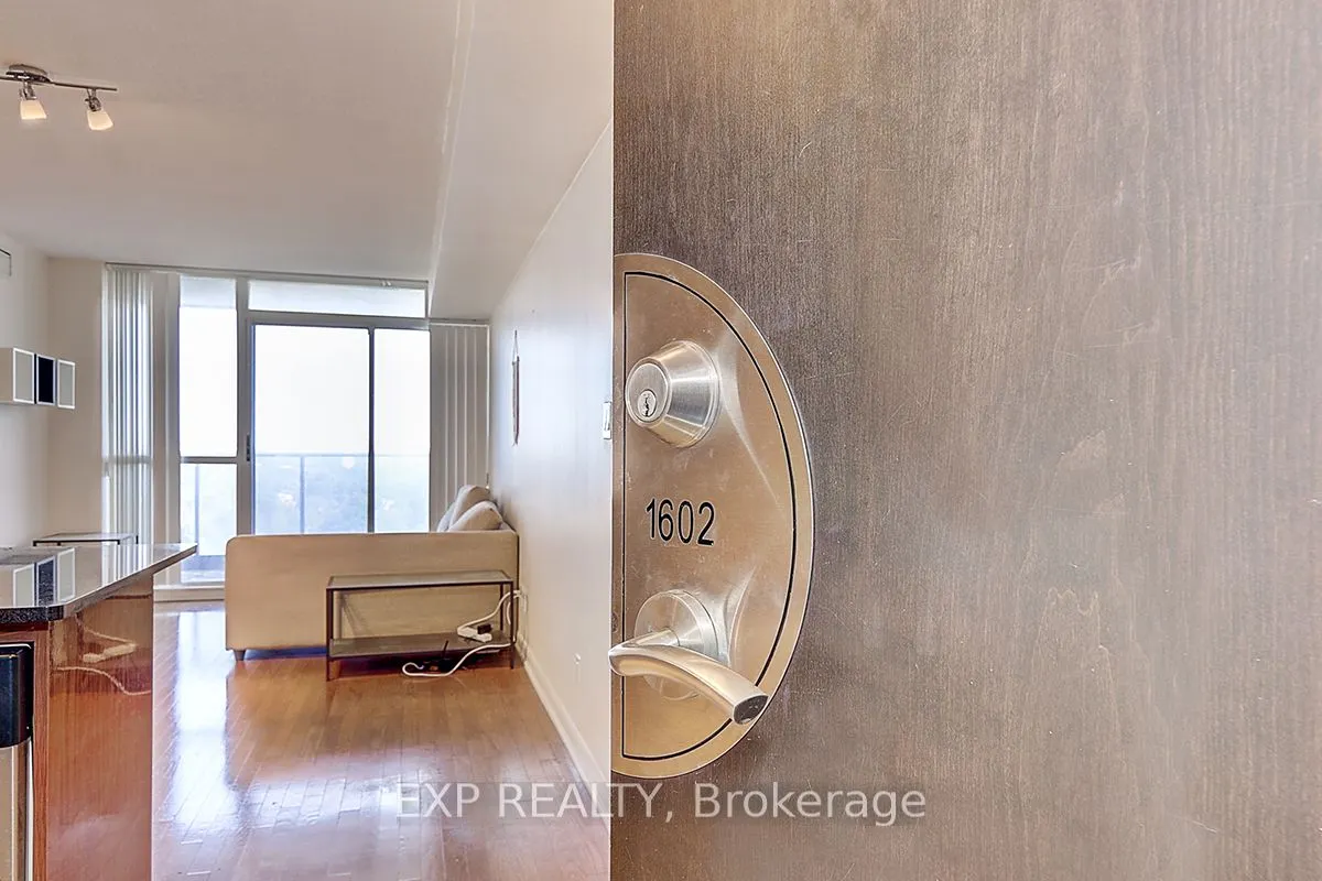 5793 Yonge St, #1602
