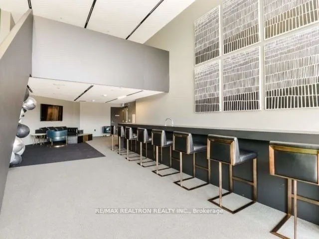 170 Bayview Ave, #2302