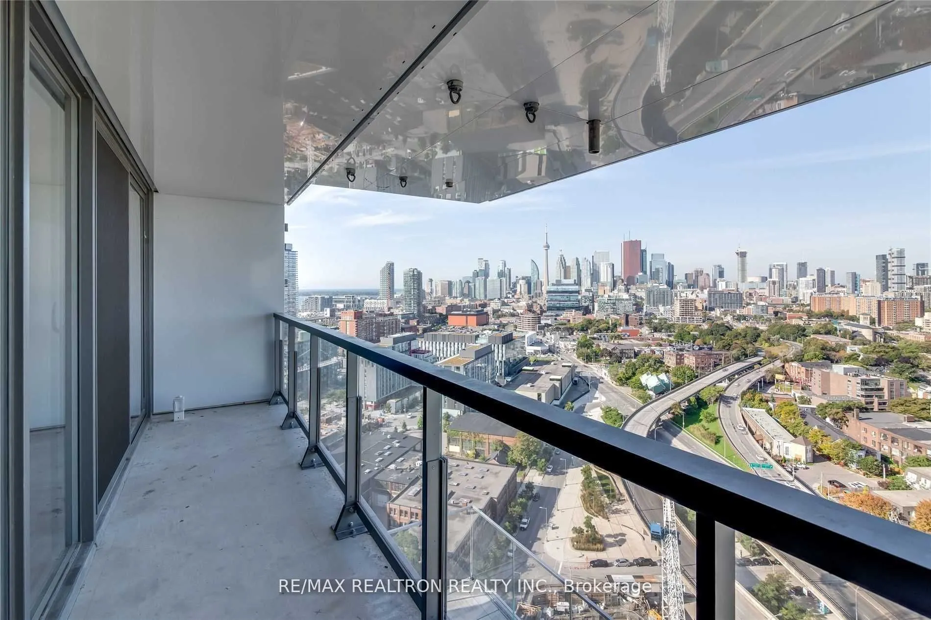 170 Bayview Ave, #2302