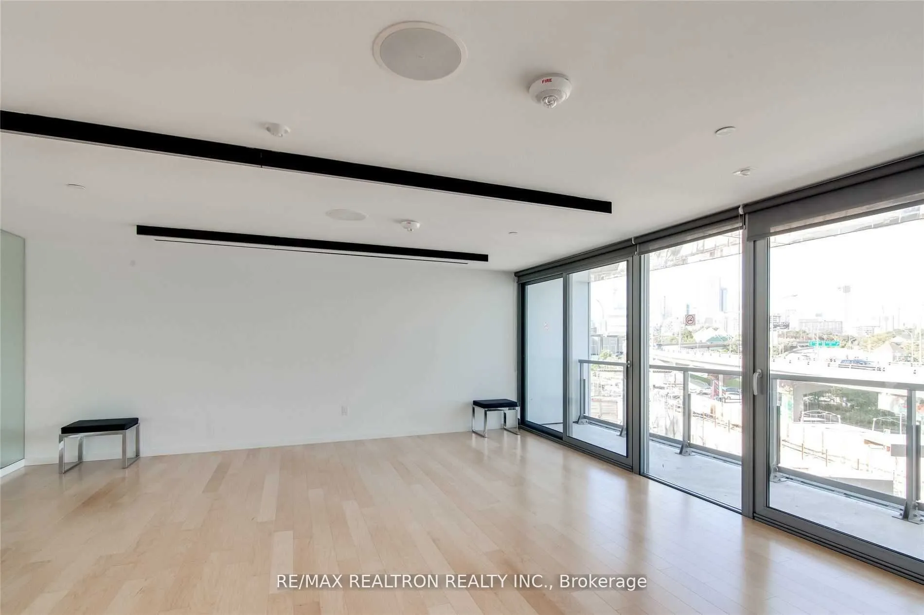 170 Bayview Ave, #2302