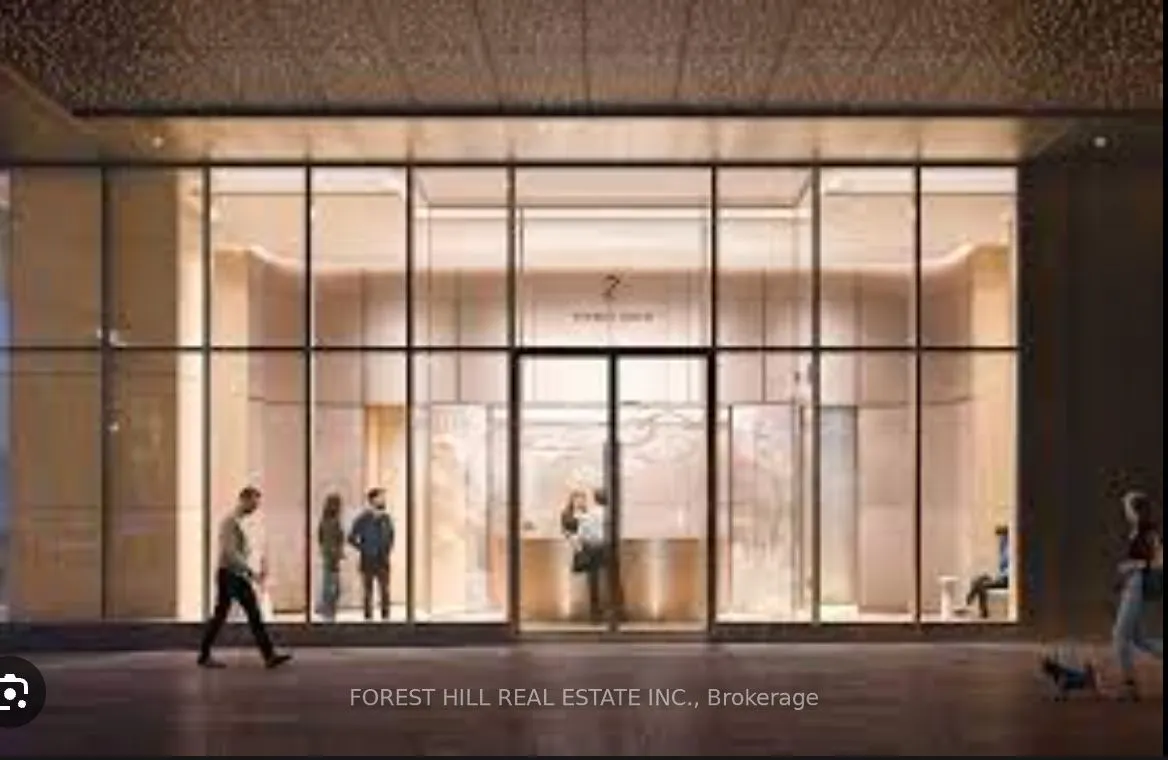 2 Avenue Rd, #601