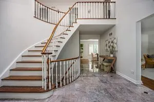 15 Old Colony Rd