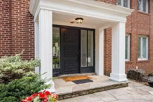 15 Old Colony Rd