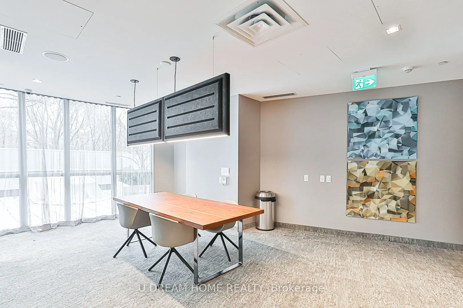 219 Dundas St E, #1201