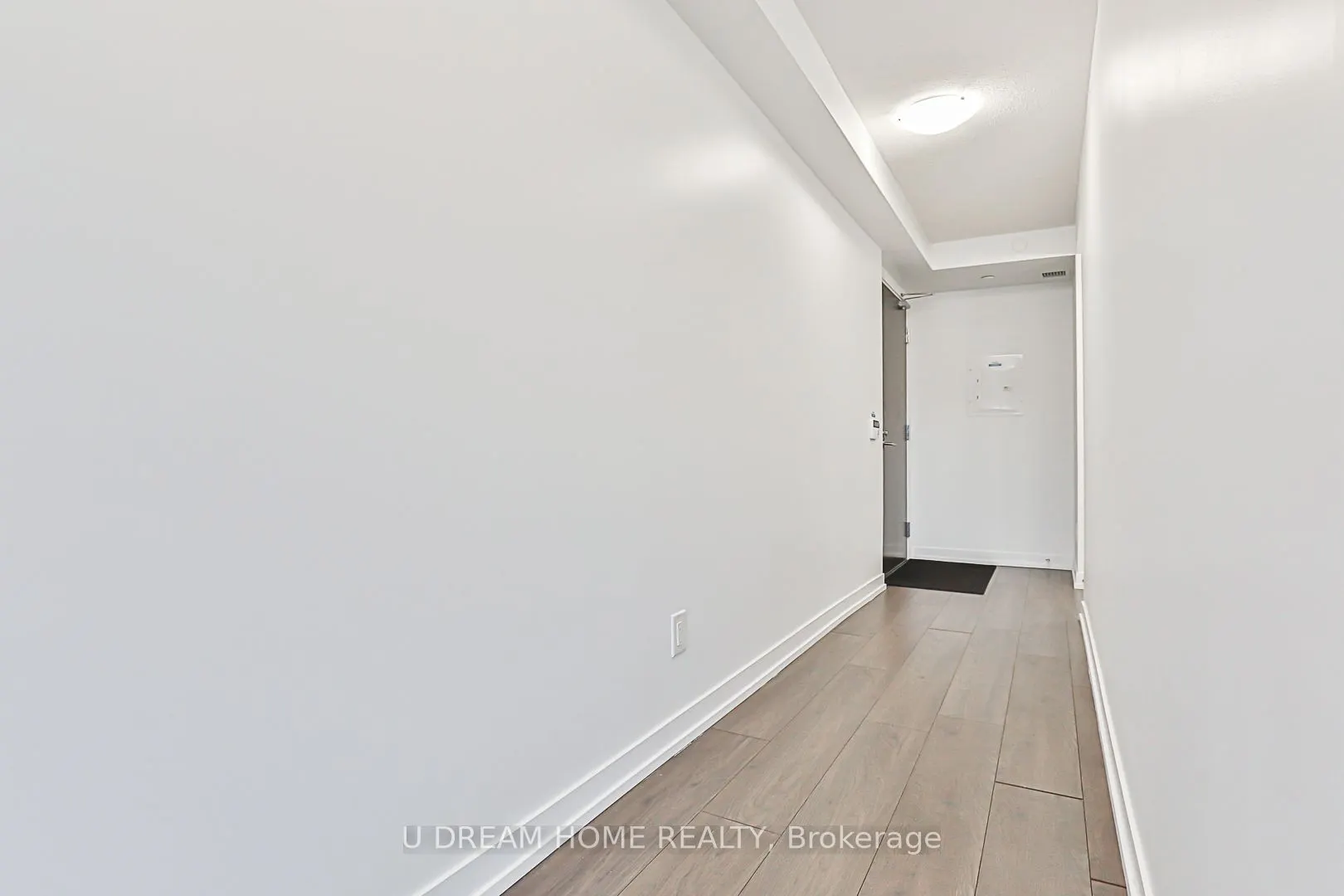 219 Dundas St E, #1201