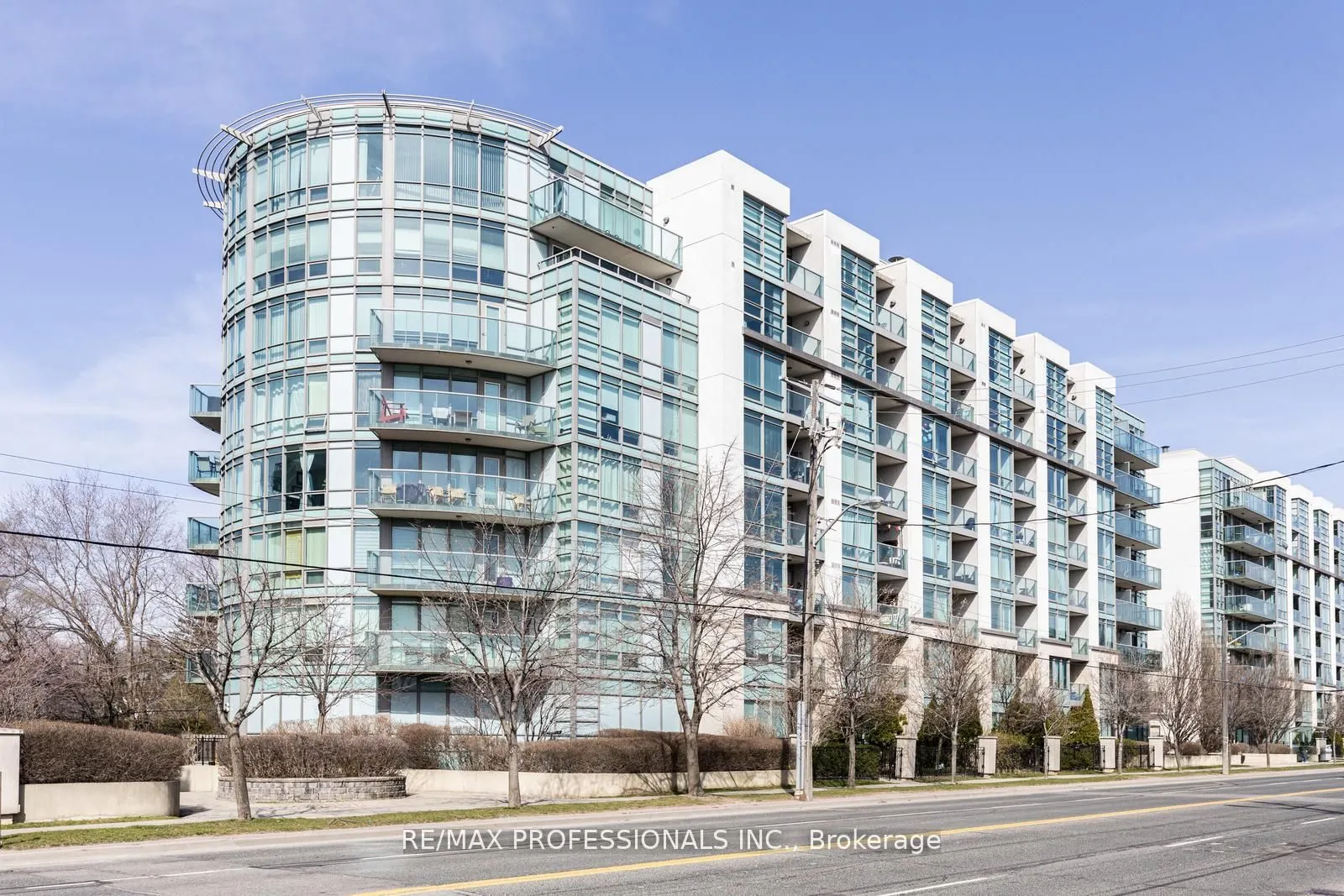 3830 Bathurst St, #108