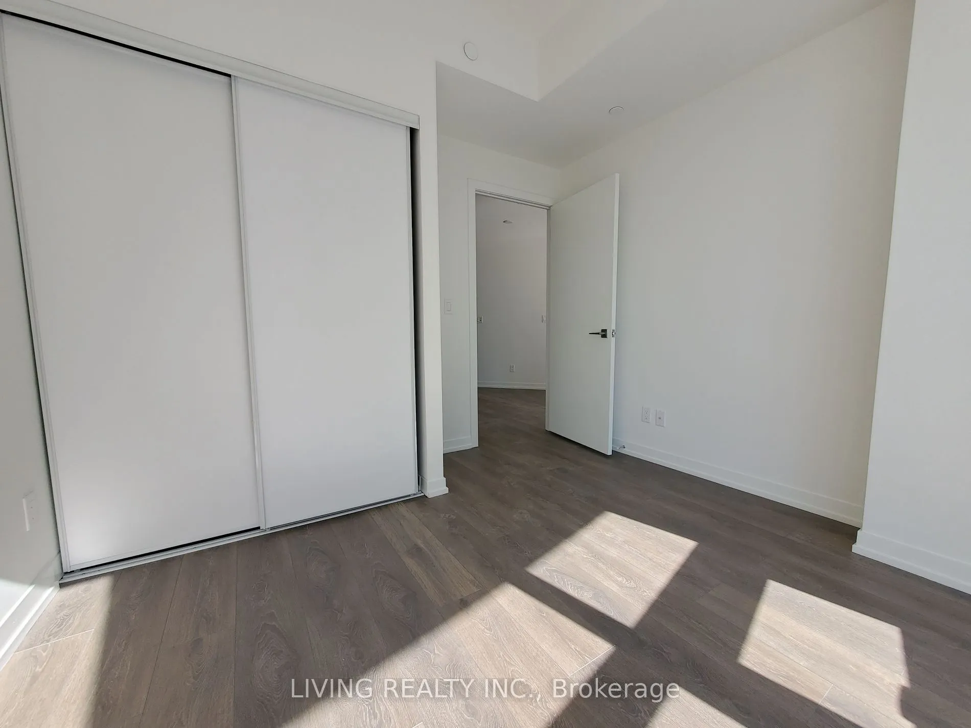 49 East Liberty St, #2207