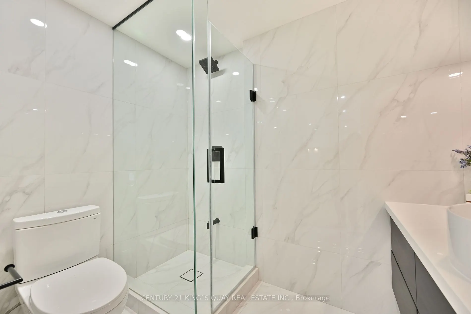 80 Cumberland St, #304
