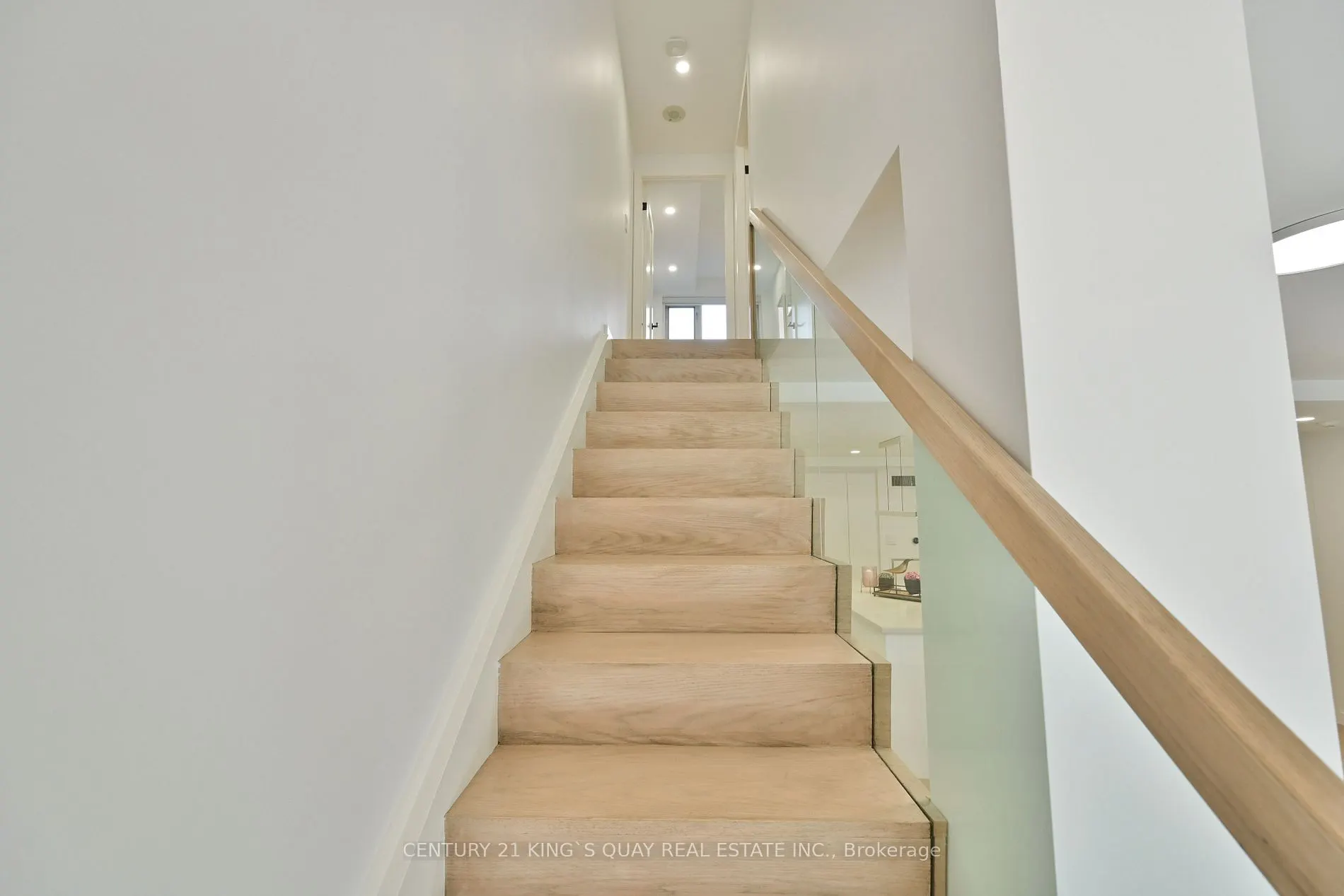 80 Cumberland St, #304