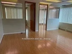 3910 Bathurst Street, #305