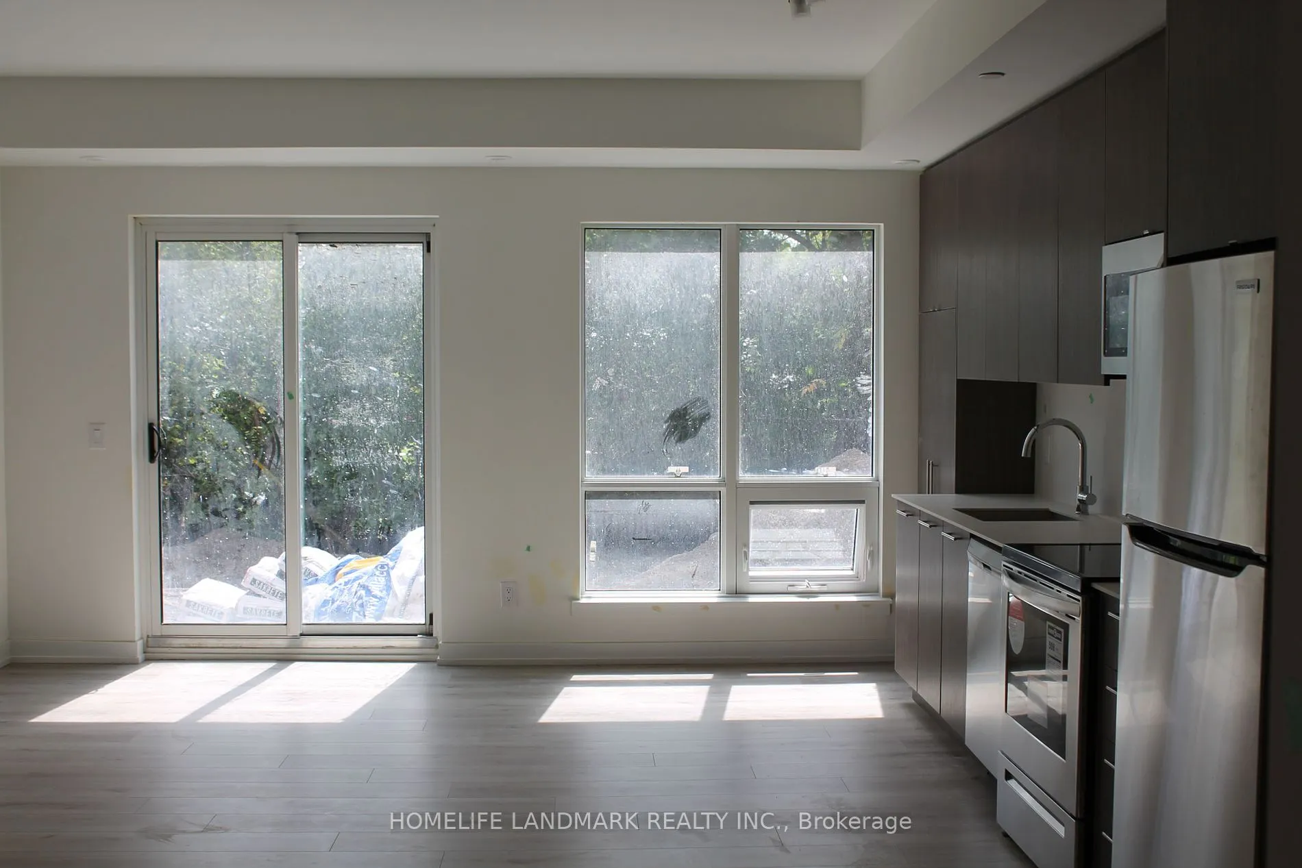 871 Sheppard Ave, #1