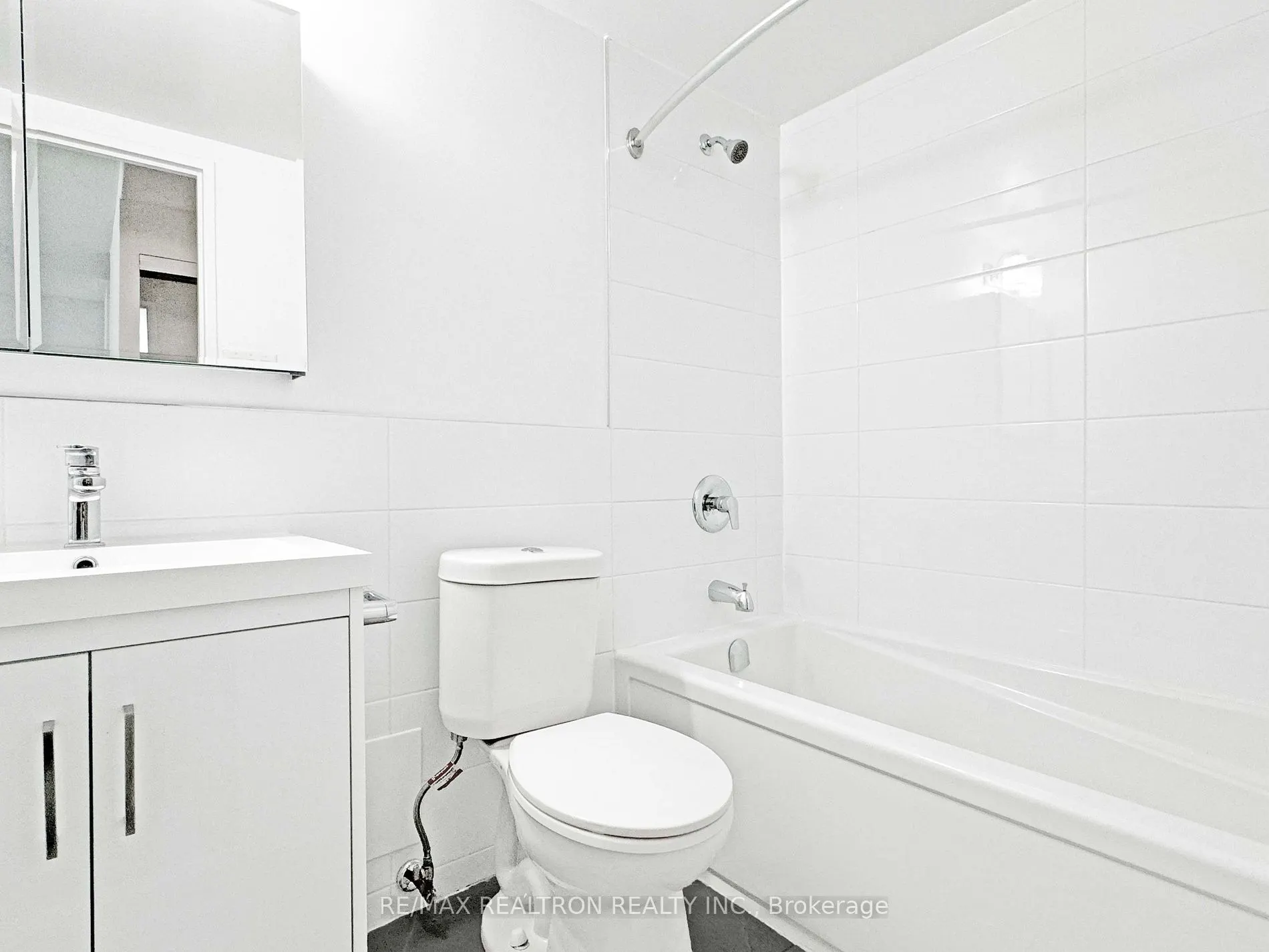 33 Isabella St, #2511
