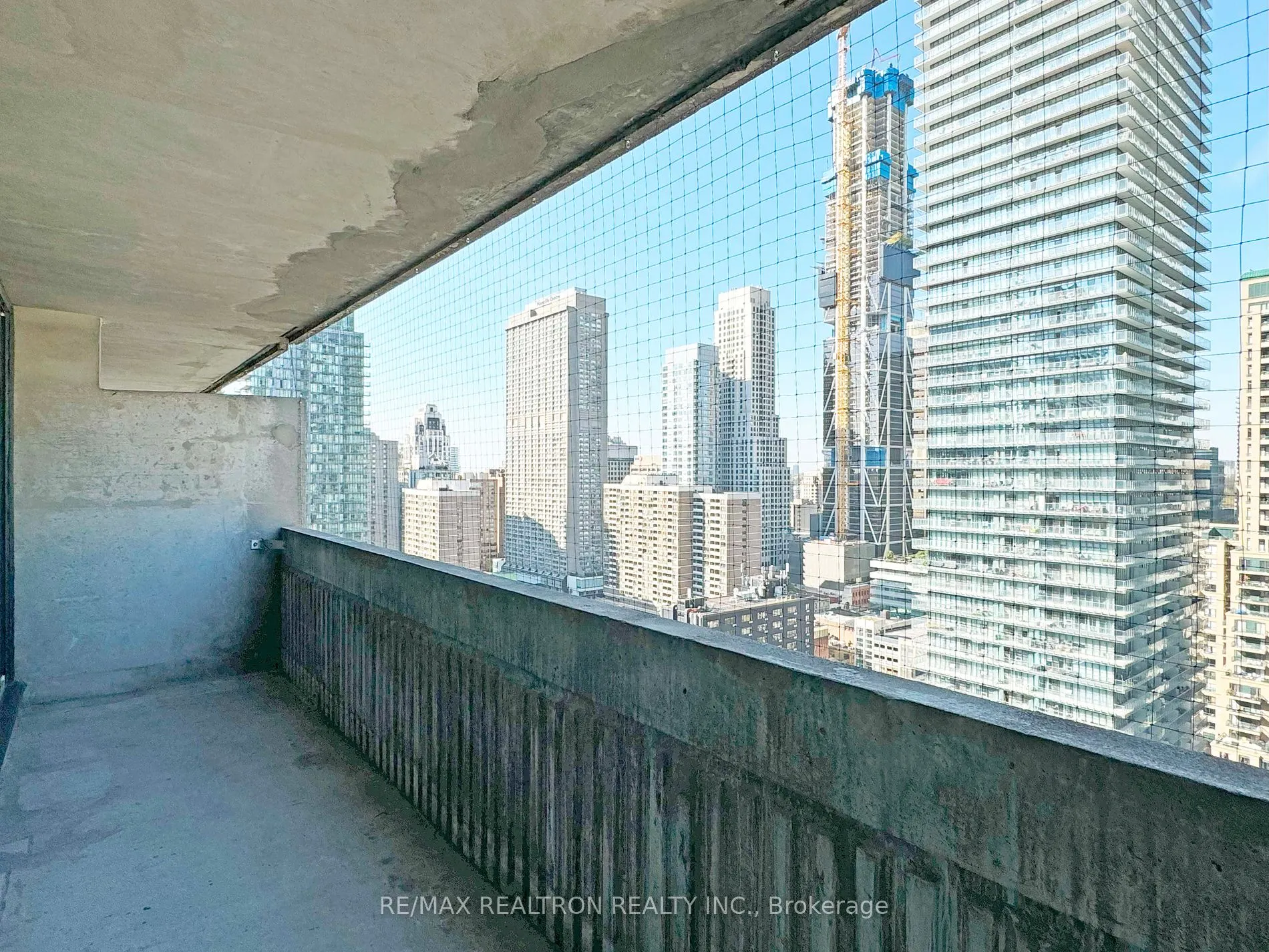 33 Isabella St, #2511