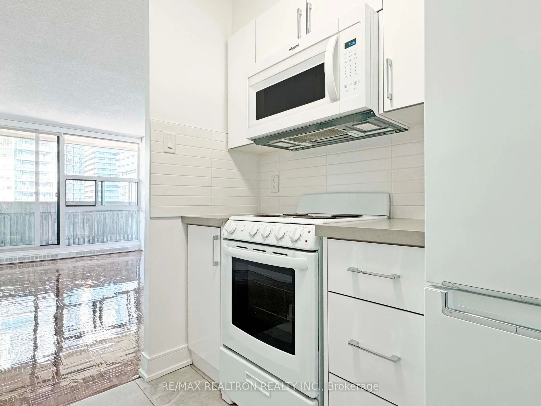 33 Isabella St, #2511