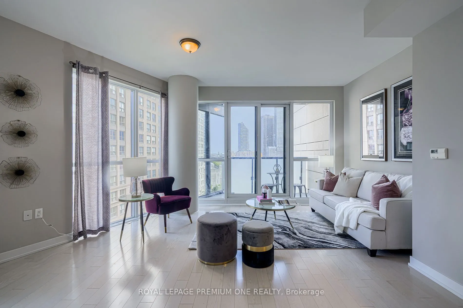 1 The Esplanade, #806
