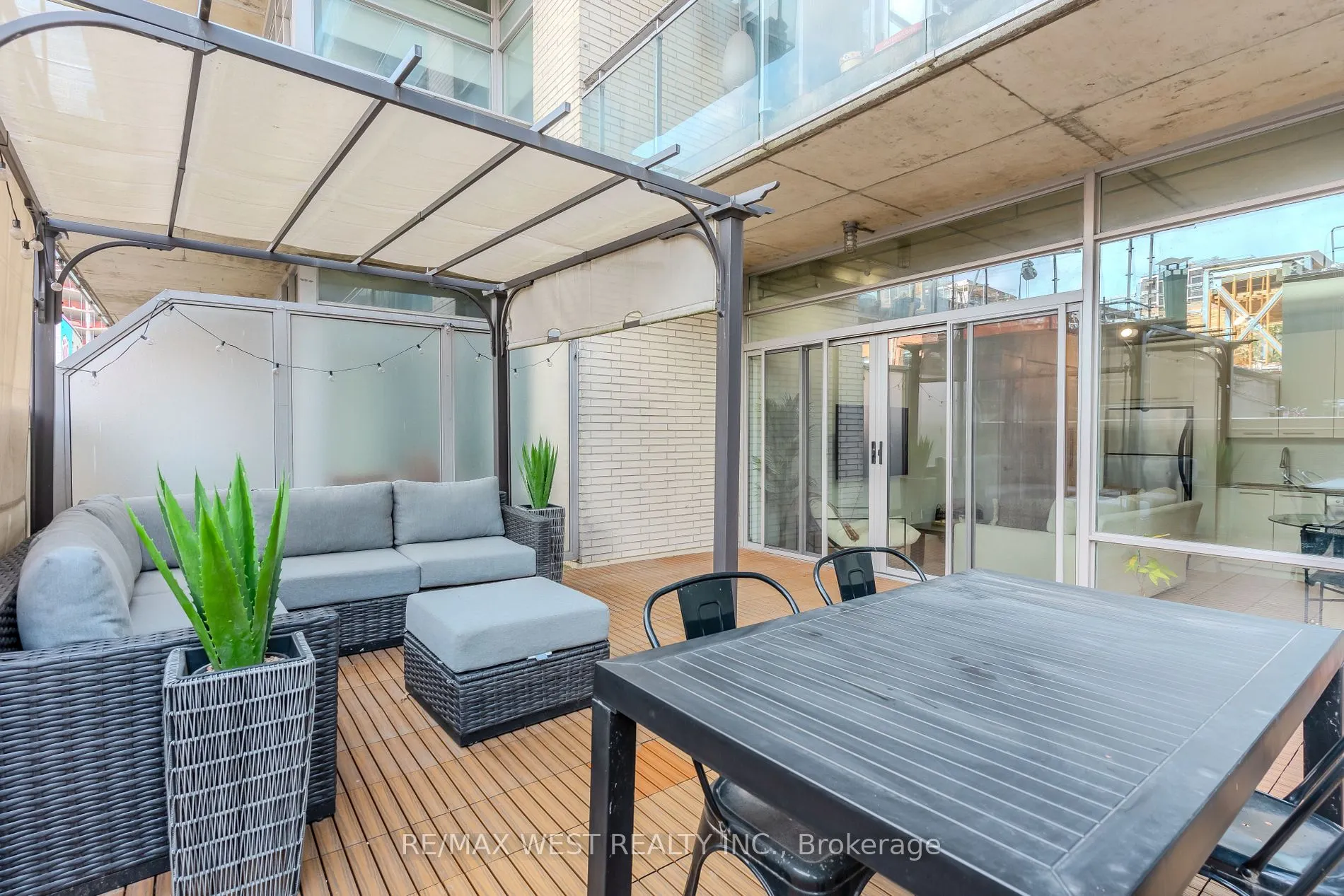 66 Portland St, #212