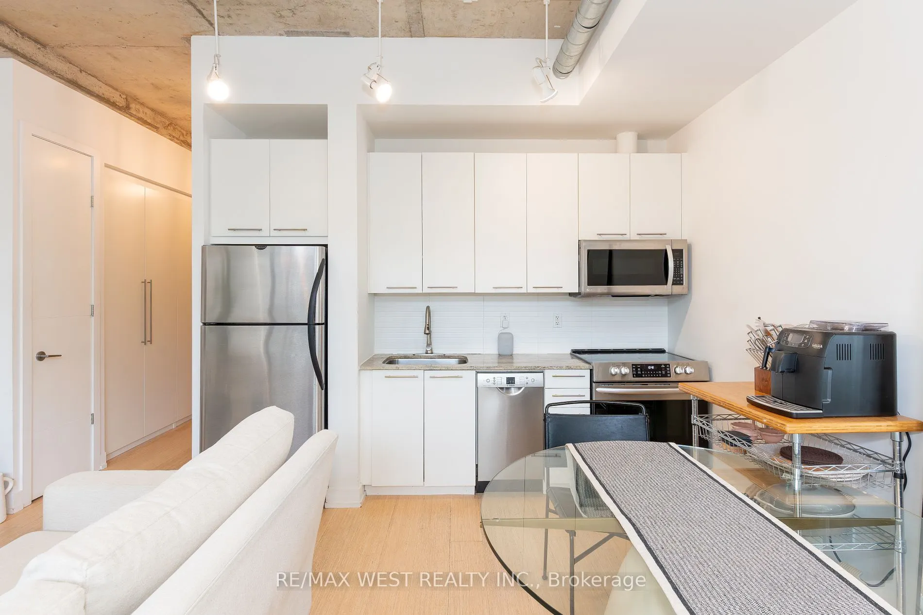 66 Portland St, #212