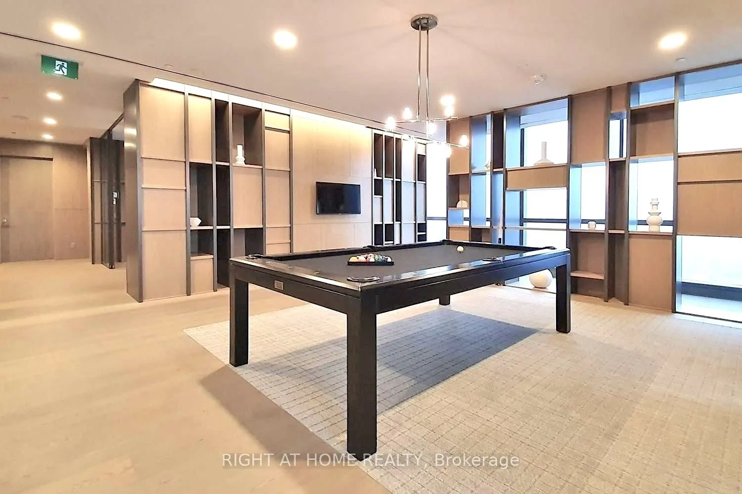 7 Grenville St, #512