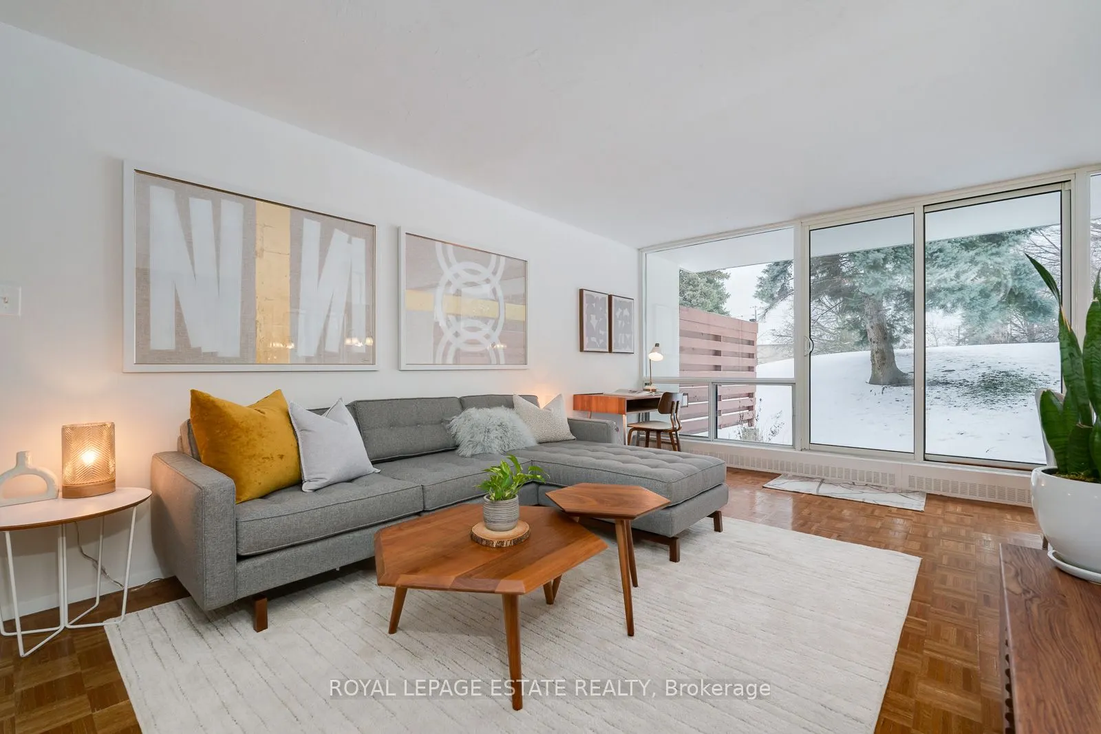 40 Sunrise Ave, #110