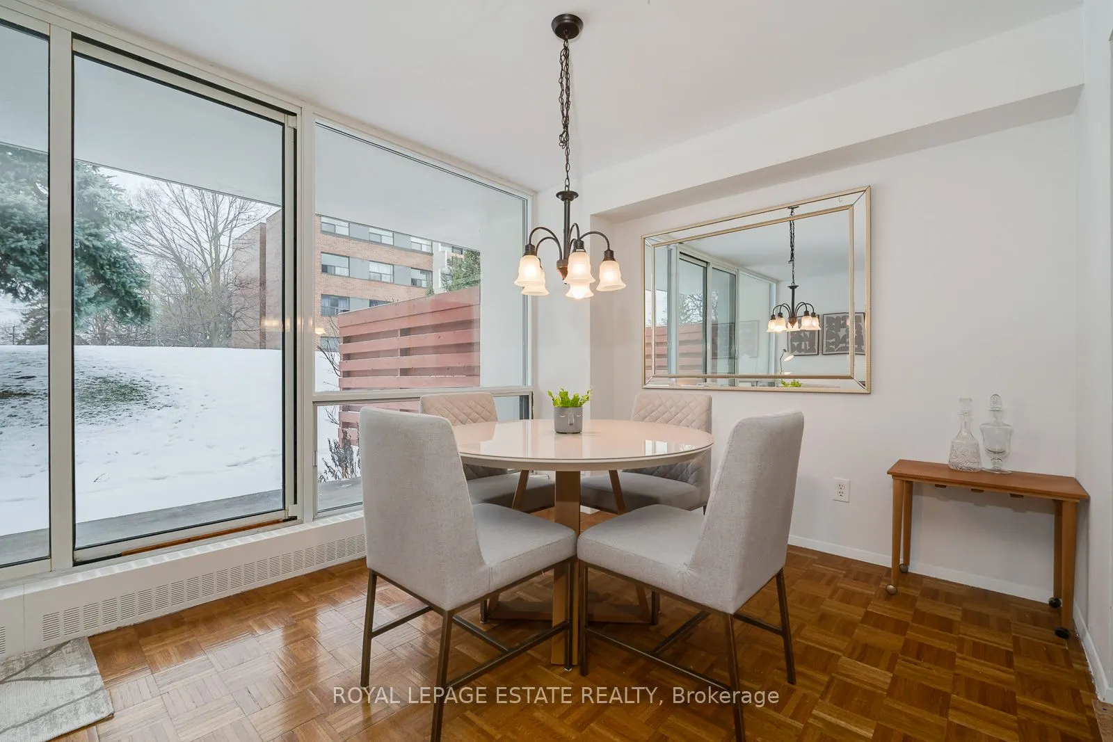 40 Sunrise Ave, #110
