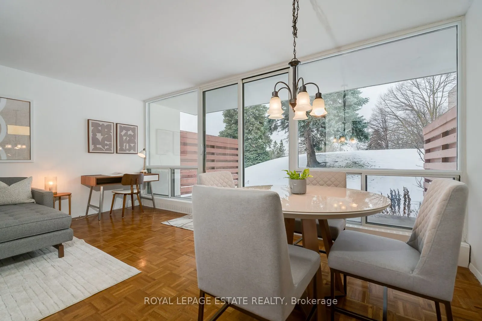 40 Sunrise Ave, #110