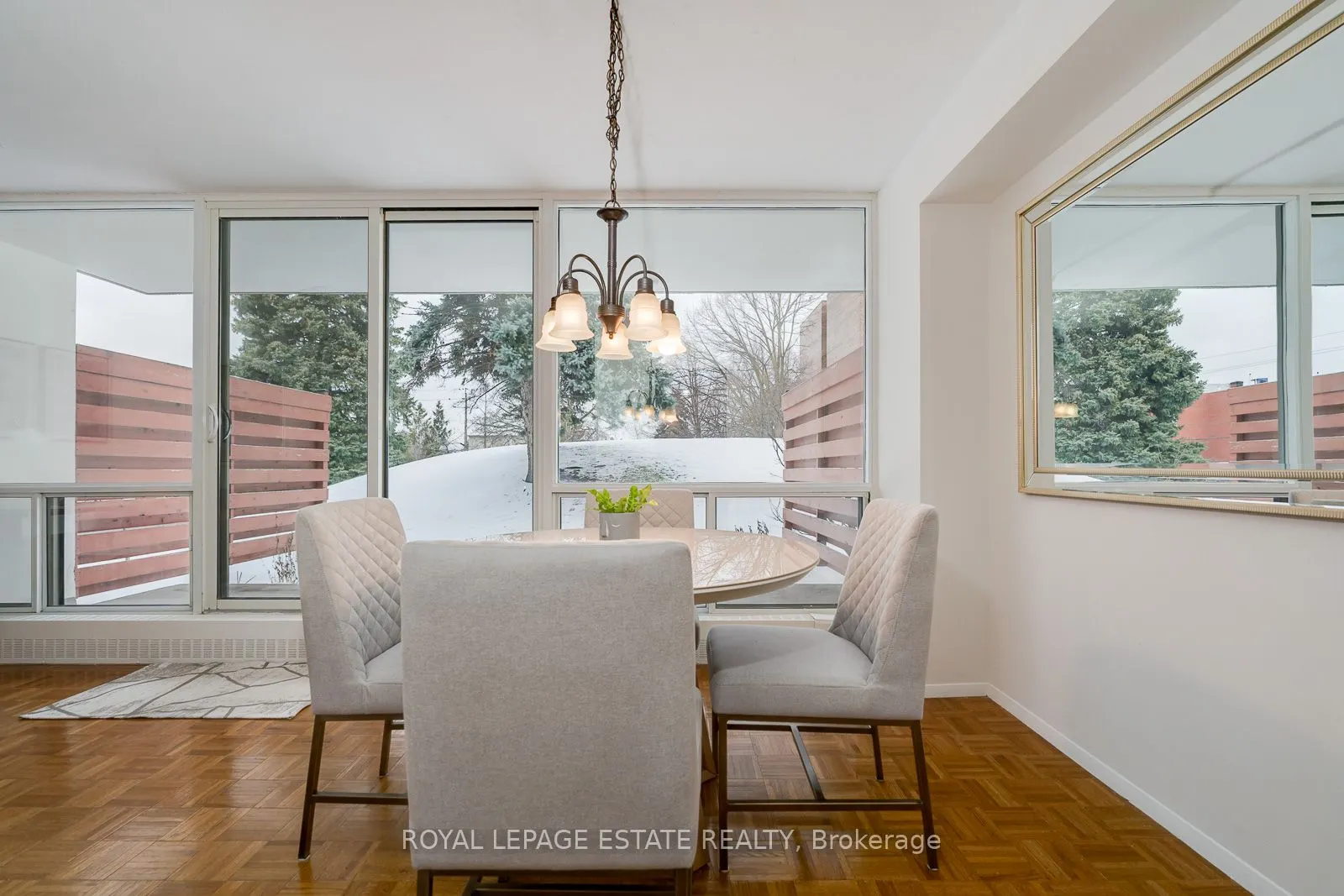 40 Sunrise Ave, #110