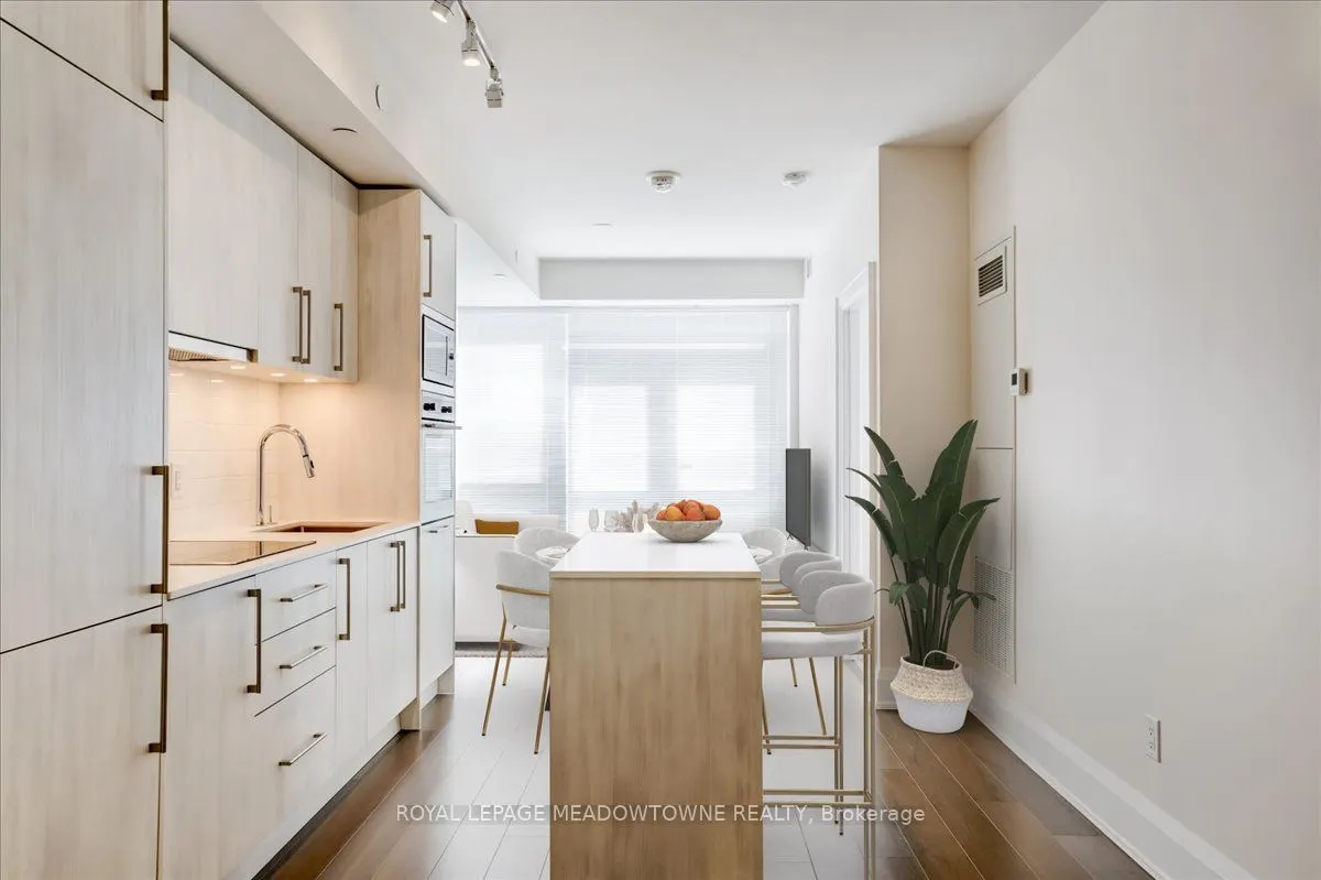 88 Cumberland St, #801