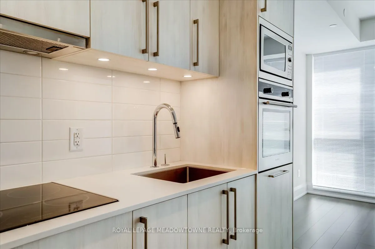 88 Cumberland St, #801