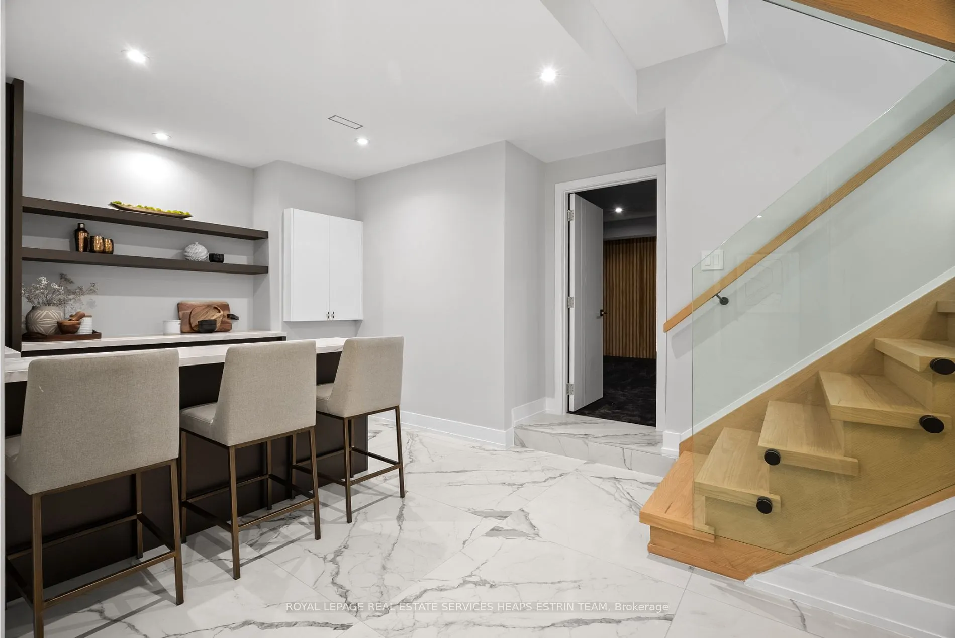 79 Chudleigh Ave
