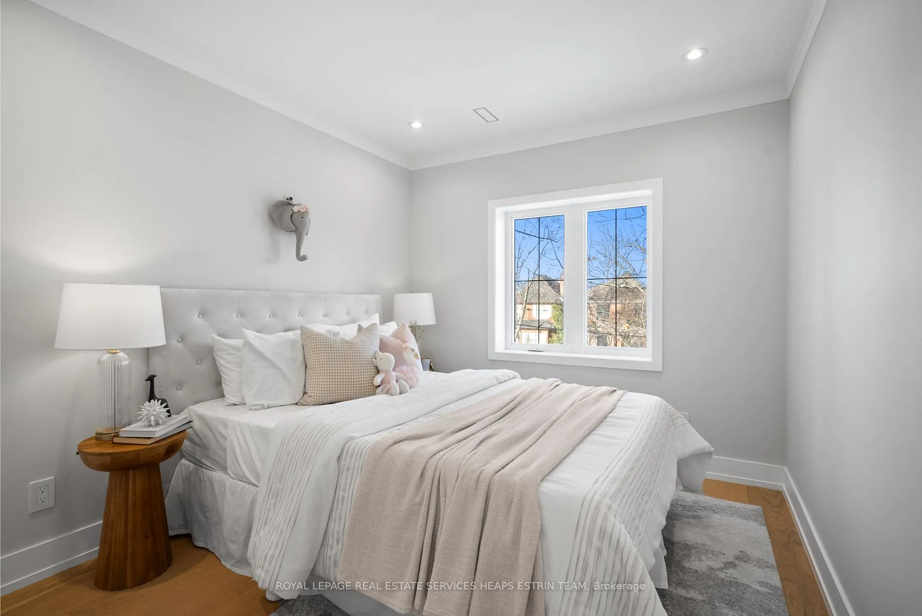 79 Chudleigh Ave
