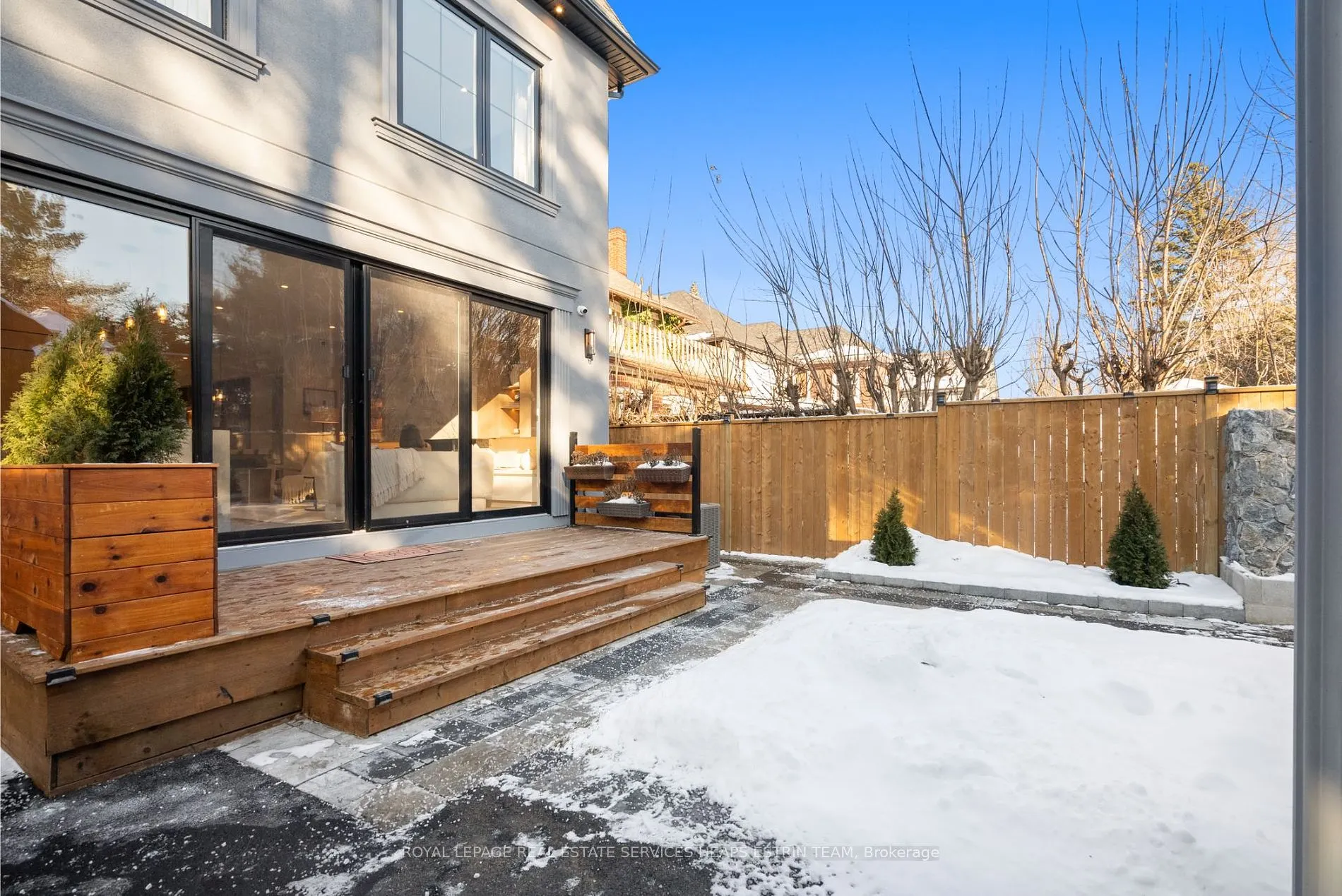 79 Chudleigh Ave