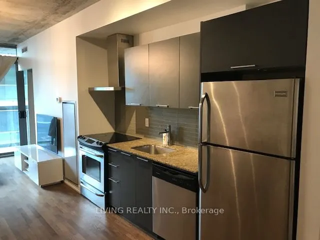 650 King St W, #604