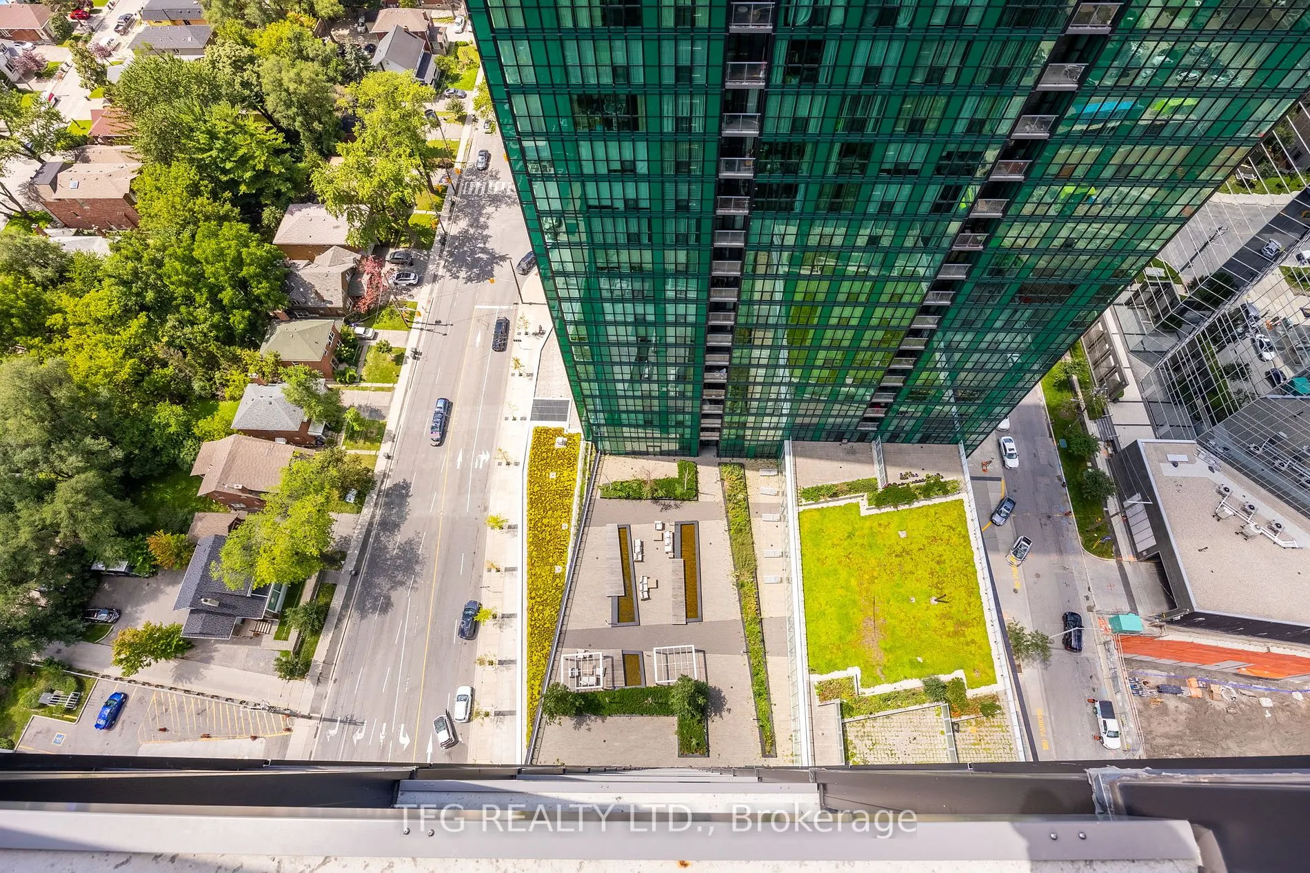 9 Bogert Ave, #2804