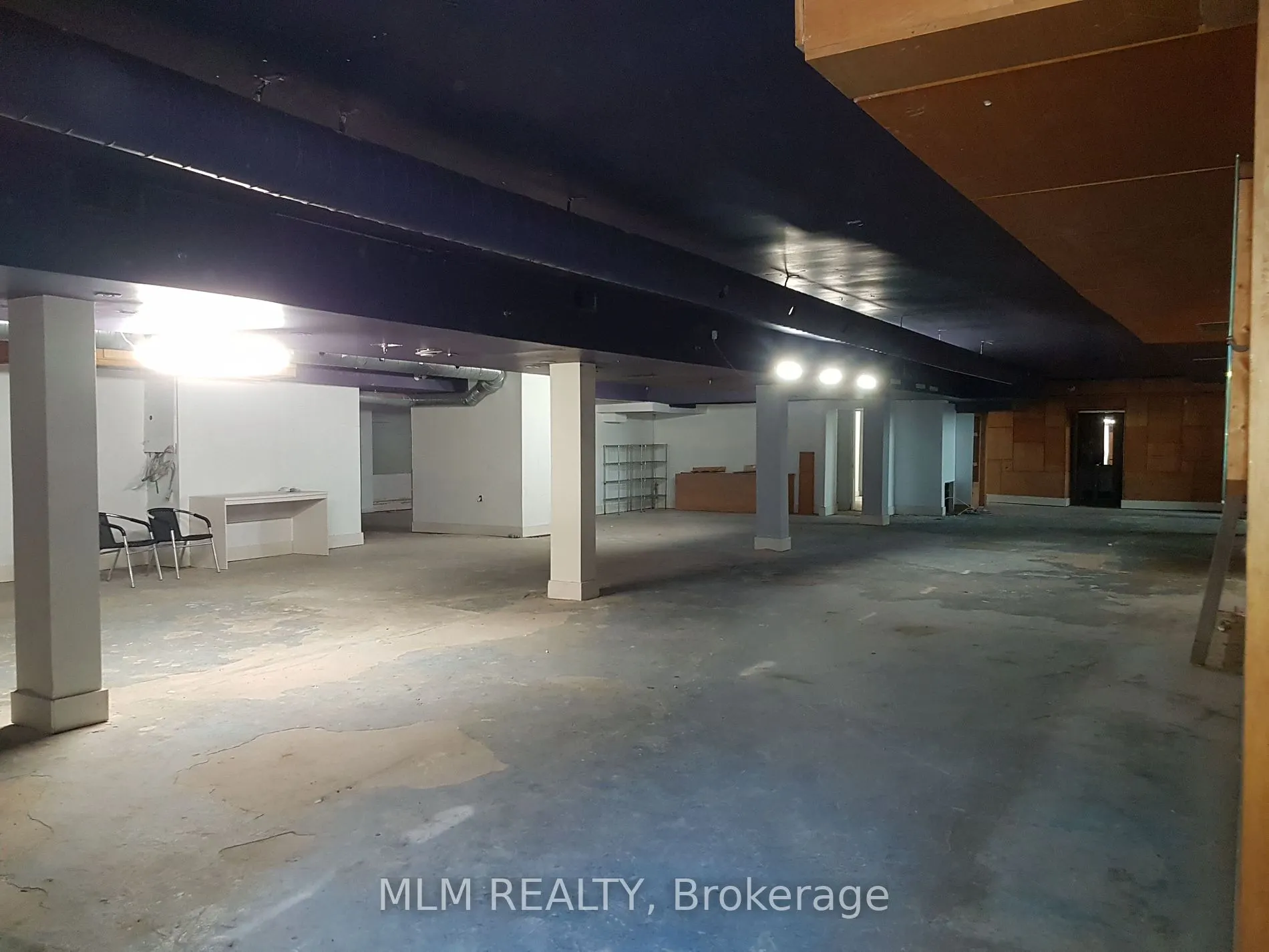 88 Yorkville Avenue, #Lower